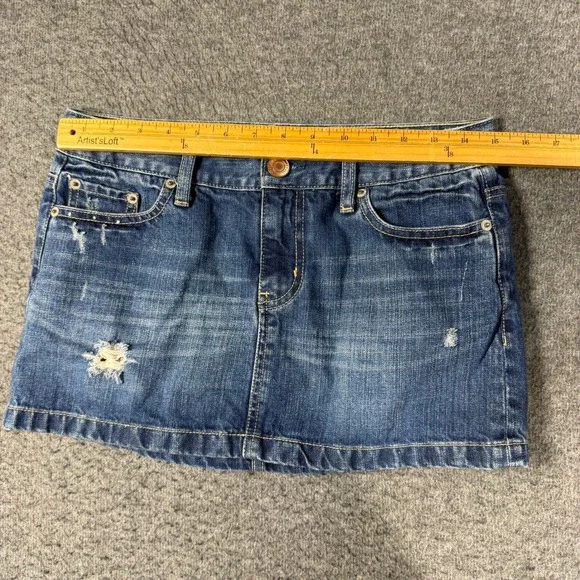 Y2K American Eagle Denim Micro Mini Skirt Womens 2 Blue Distressed Low Rise - Picture 5 of 9